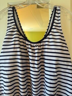 XL Navy and White Striped Sleeveless Tankini swim top